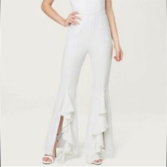Bebe ruffle split leg jumpsuit bright white NWT - Picture 2 of 4